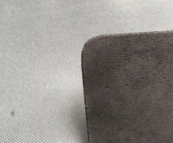 النسيج مع إيفا